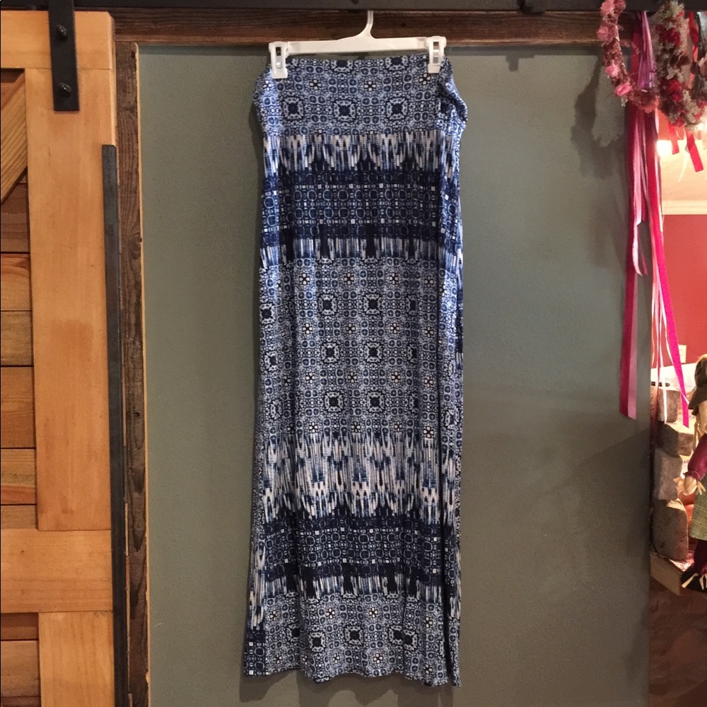Maxi skirt